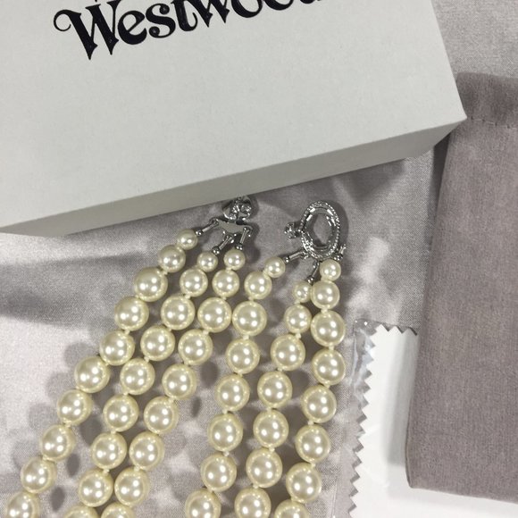 Vivienne Westwood Drop Pearl Silver Necklace - Picture 4 of 6